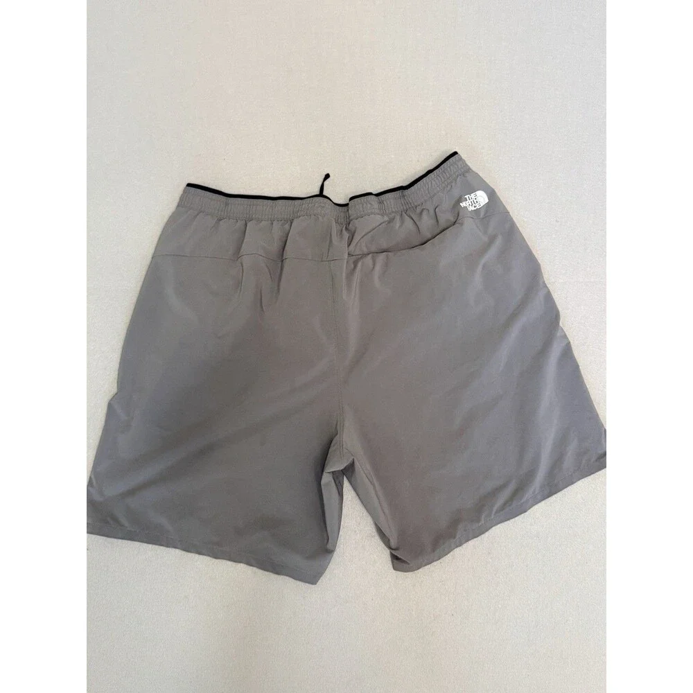 The North Face Men’s Gray Flashdry-XD Shorts XL 7” Inseam